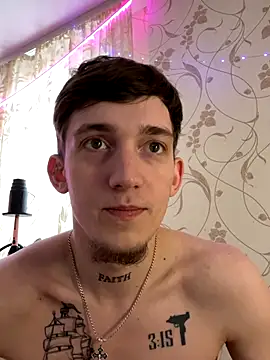 Snapshot of Rabizoon chatting on December 4, 6:34 am Rabizoon online show from December 4, 6:34 am