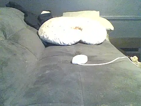 xxxenzo1 online show from May 3, 9:54 pm