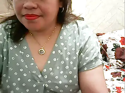 Snapshot of cutechubby chatting on February 16, 11:39 am cutechubby online show from February 16, 11:39 am