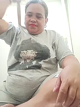 Snapshot of cutechubby chatting on February 19, 11:28 am cutechubby online show from February 19, 11:28 am