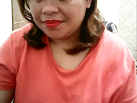 Snapshot of cutechubby chatting on March 22, 10:24 pm cutechubby online show from March 22, 10:24 pm