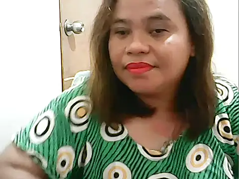 Snapshot of cutechubby chatting on April 14, 11:33 pm cutechubby online show from April 14, 11:33 pm