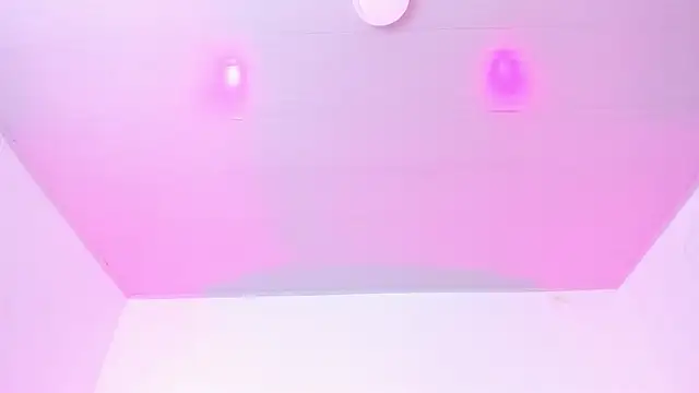 Snapshot of Gis_Melody chatting on December 2, 12:05 am Gis Melody online show from December 2, 12:05 am