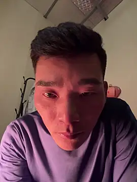 Snapshot of sanu551 chatting on December 15, 3:27 pm sanu551 online show from December 15, 3:27 pm