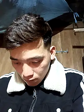 Snapshot of sanu551 chatting on February 8, 3:54 am sanu551 online show from February 8, 3:54 am