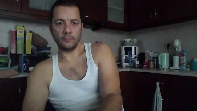 Snapshot of Billakos chatting on February 5, 8:52 am Billakos online show from February 5, 8:52 am
