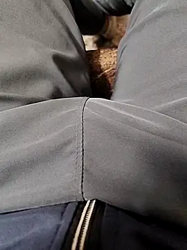 bigdick2299 online show from December 19, 2:57 pm