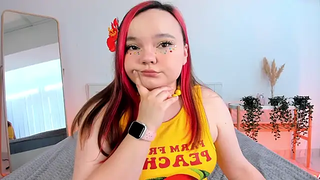 Rose Luvv online show from June 14, 6:59 am