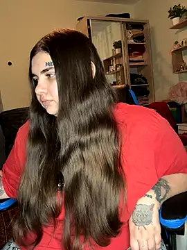 MariasV online show from December 2, 4:24 pm