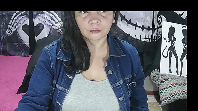 vivian-milf online show from July 31, 2:22 am