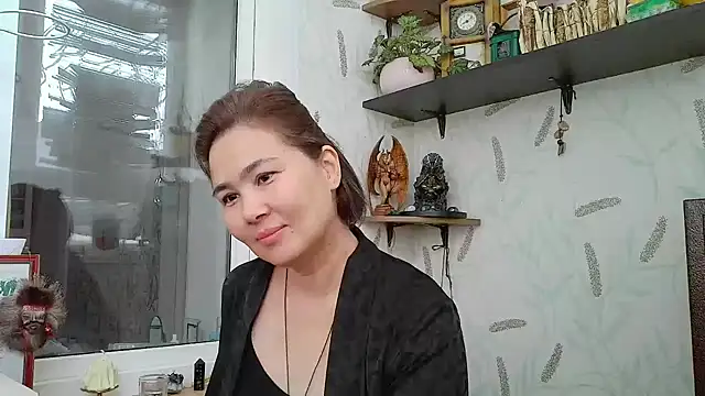 Snapshot of Nettie_Allie chatting on December 3, 10:02 am Nettie Allie online show from December 3, 10:02 am