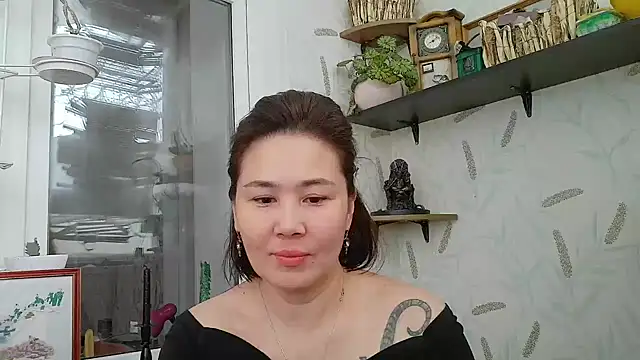 Nettie Allie online show from February 3, 11:04 am