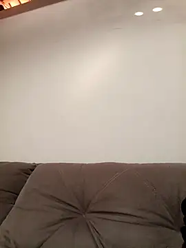 Cugulosojmbv online show from December 17, 10:21 am