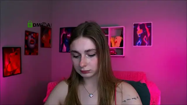 mary meow hot online show from April 8, 3:01 pm