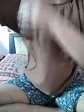 Snapshot of RASHMI_SHARMA9 chatting on June 26, 6:12 pm RASHMI SHARMA9 online show from June 26, 6:12 pm
