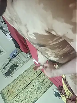 Snapshot of Frache12 chatting on March 29, 5:02 pm Frache12 online show from March 29, 5:02 pm