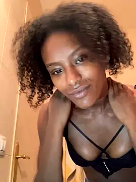 Snapshot of ___Hannah___ chatting on December 3, 6:06 pm Hannah online show from December 3, 6:06 pm