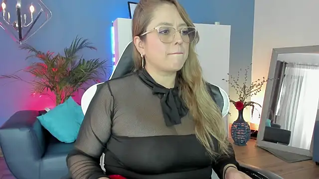 Anto Thompson online show from June 20, 8:00 pm