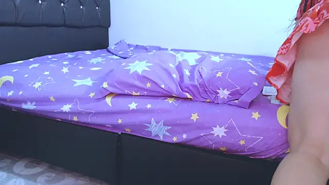 NoaLeon21 online show from December 17, 8:37 pm