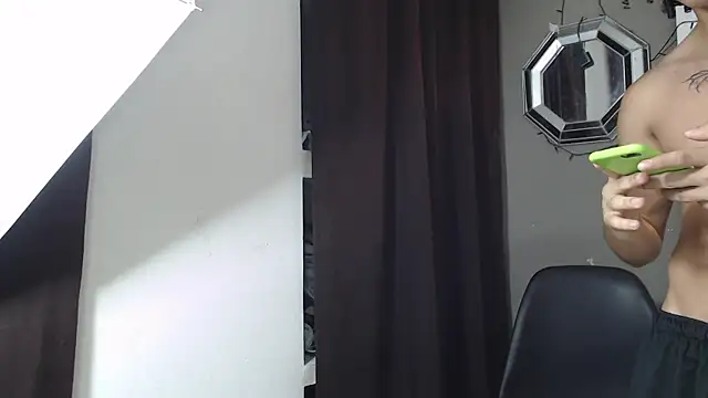 kim curlyy online show from January 13, 2:11 pm