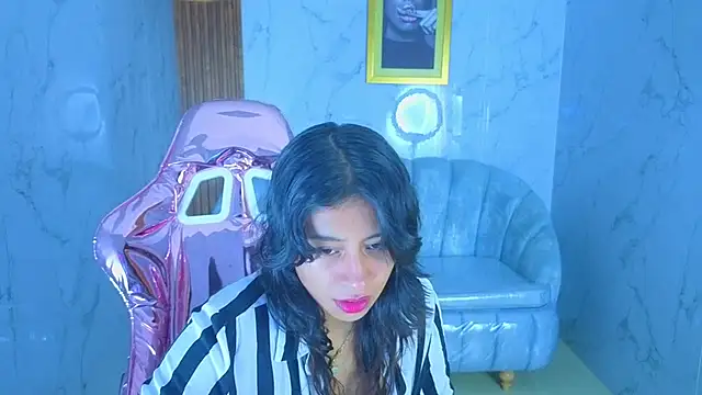 serabella s online show from February 4, 12:33 pm