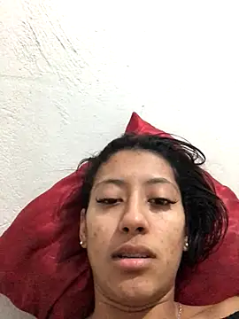 Snapshot of casalnovo8 chatting on December 4, 10:29 pm casalnovo8 online show from December 4, 10:29 pm