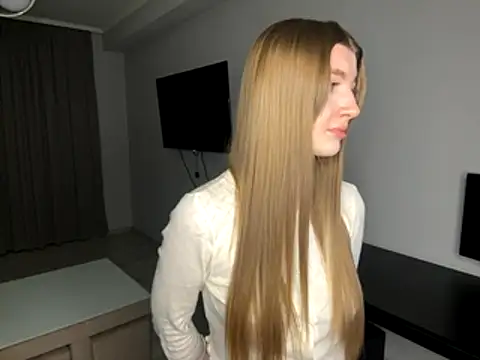 Snapshot of Michell_Rosse chatting on November 29, 7:39 pm Michell Rosse online show from November 29, 7:39 pm