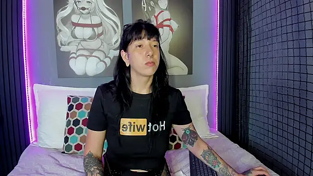 nora temptress online show from June 8, 3:23 pm
