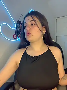 Scarletts Boobs online show from December 14, 8:13 pm