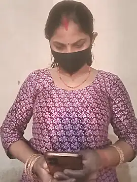 Snapshot of Pooja_bhabhi00 chatting on December 3, 7:27 am Pooja bhabhi00 online show from December 3, 7:27 am