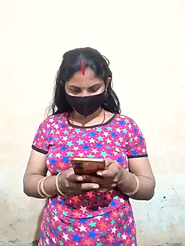 Snapshot of Pooja_bhabhi00 chatting on December 16, 5:12 am Pooja bhabhi00 online show from December 16, 5:12 am