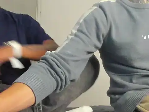 Snapshot of _Camilo_Rodriguez_ chatting on December 18, 4:29 am Camilo Rodriguez online show from December 18, 4:29 am