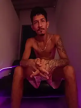 theyllorwillian online show from July 1, 1:56 pm
