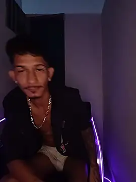 theyllorwillian online show from July 3, 3:57 am