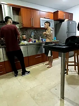 Snapshot of Crazy_porkys chatting on March 1, 2:24 am Crazy porkys online show from March 1, 2:24 am