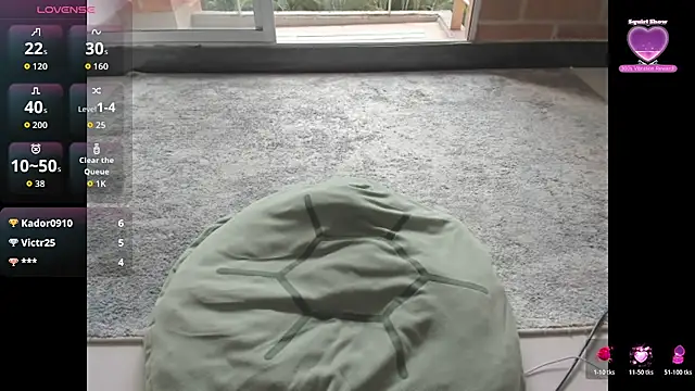 Snapshot of Dakota_ferreti_ chatting on July 28, 9:03 pm Dakota ferreti online show from July 28, 9:03 pm