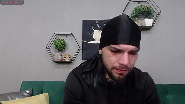 KaneHunter online show from March 2, 6:37 pm