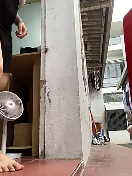 Snapshot of rose2111 chatting on March 2, 1:41 am rose2111 online show from March 2, 1:41 am