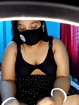 priya2098 online show from March 10, 6:51 am