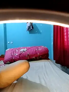 priya2098 online show from March 12, 5:13 am