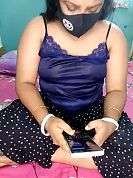 Snapshot of priya2098 chatting on April 16, 6:09 pm priya2098 online show from April 16, 6:09 pm