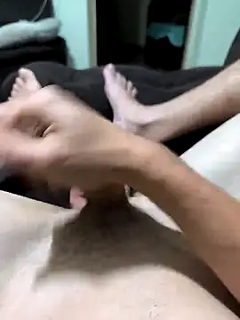 Snapshot of daniellDT chatting on November 28, 2:31 pm daniellDT online show from November 28, 2:31 pm