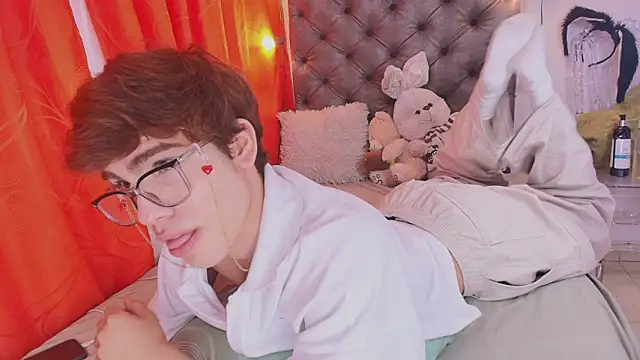 Snapshot of Jacobelord chatting on March 3, 2:01 pm Jacobelord online show from March 3, 2:01 pm