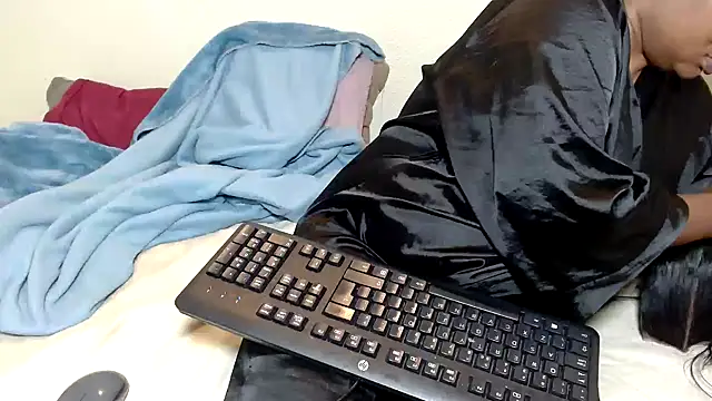 Bustyninaxxx40 online show from December 22, 8:06 pm