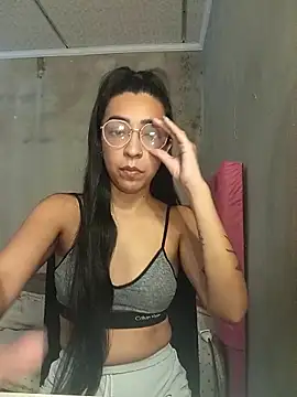 Yani-14 online show from December 4, 5:54 pm