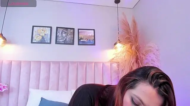 Nina Rouse  online show from December 3, 12:14 pm