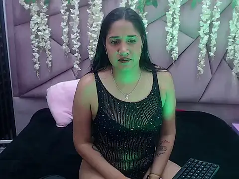 seleneRose69 online show from November 29, 3:53 am