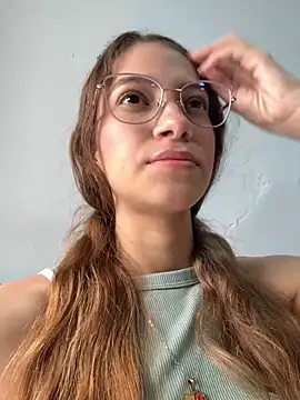 Snapshot of Vanneskk chatting on December 3, 1:31 pm Vanneskk online show from December 3, 1:31 pm