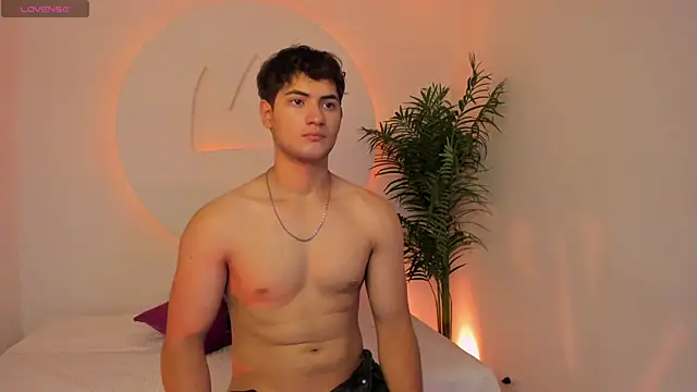 KaelSwitch online show from December 20, 8:16 pm