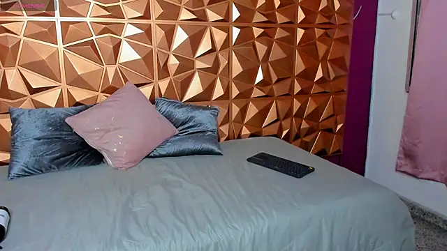 KaelSwitch online show from February 6, 10:13 pm